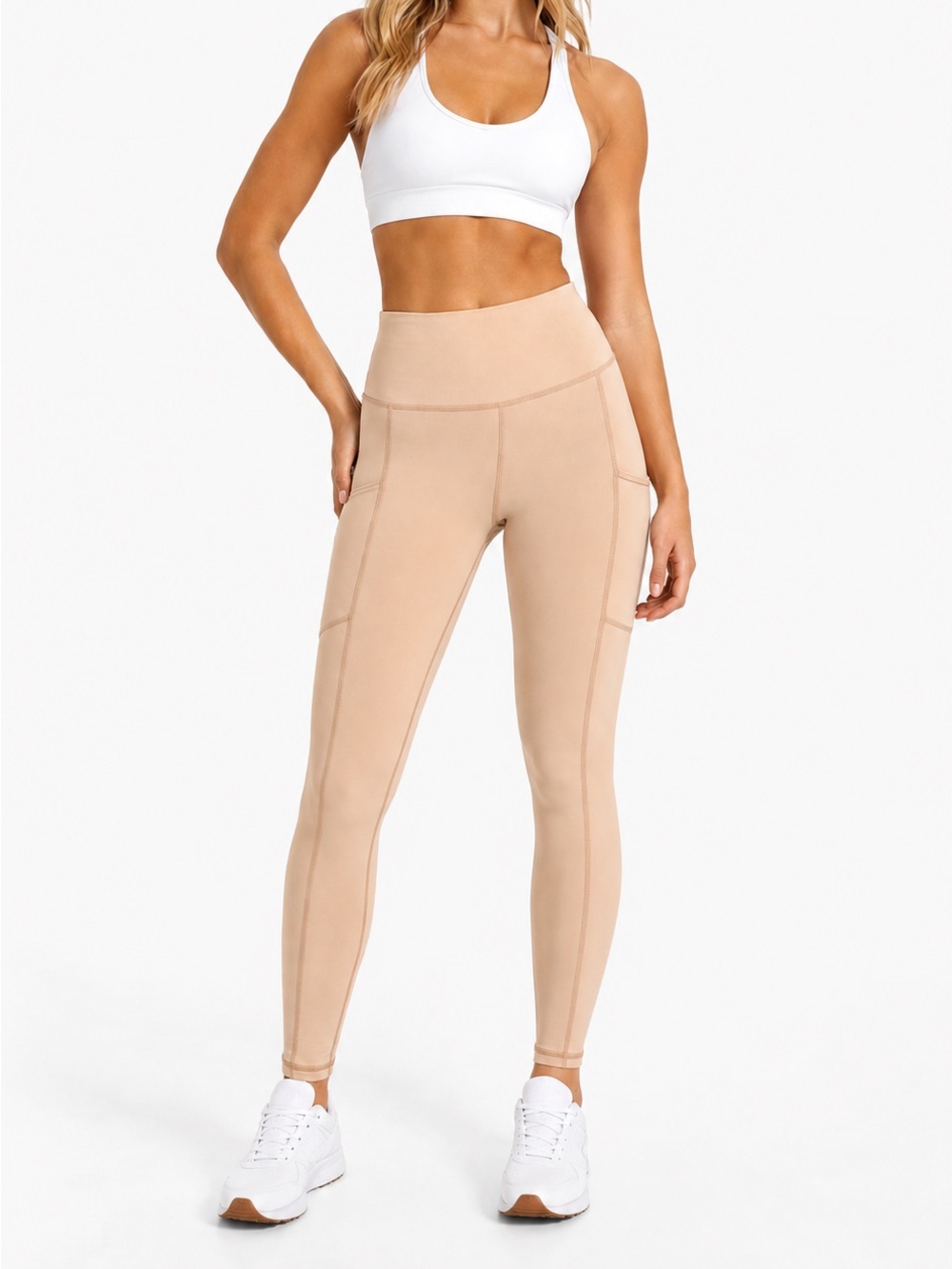 AMERICAN EAGLE The Everything Pocket Highest Waist Legging in Khaki Tan Neutral